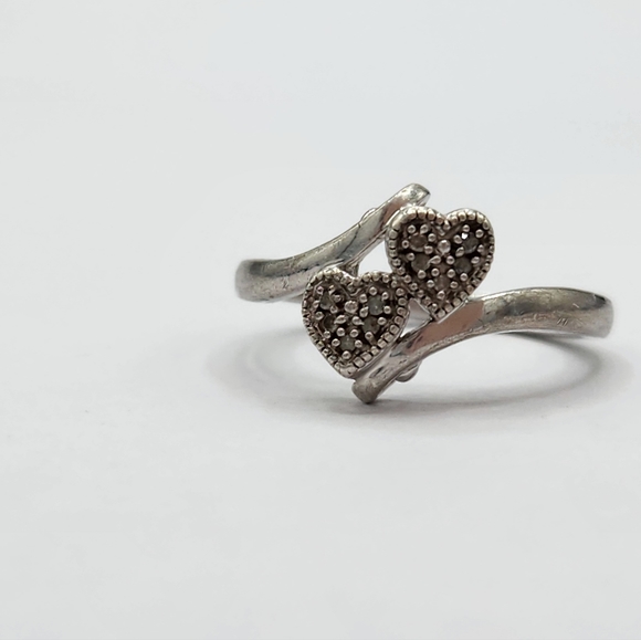 Sterling Silver Ring, Double Hearts Bypass Ring, Marked 925, Size 7 1/4 - Picture 3 of 9